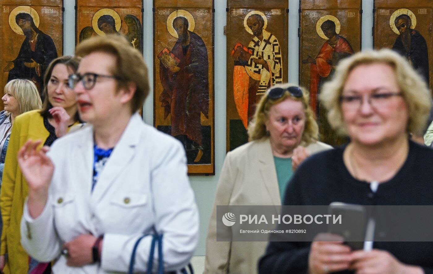 Открытие выставки "Коломенское. 100 шедевров русского искусства. Вне границы времен"