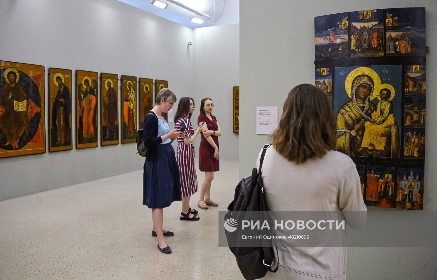 Открытие выставки "Коломенское. 100 шедевров русского искусства. Вне границы времен"