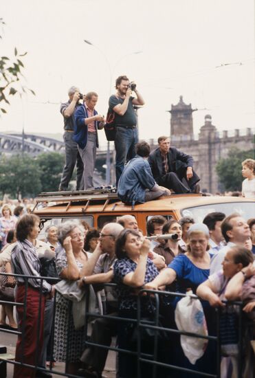 Митинг в "Лужниках"