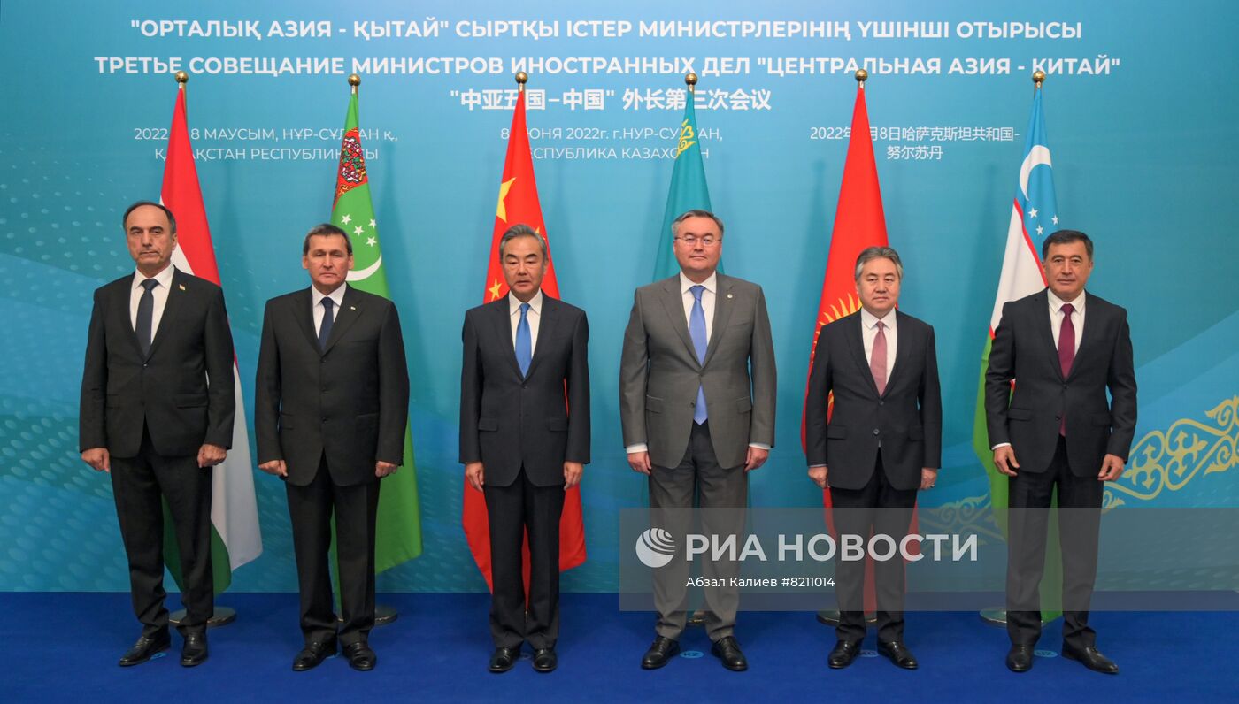Встреча министров иностранных дел стран Центральной Азии и КНР