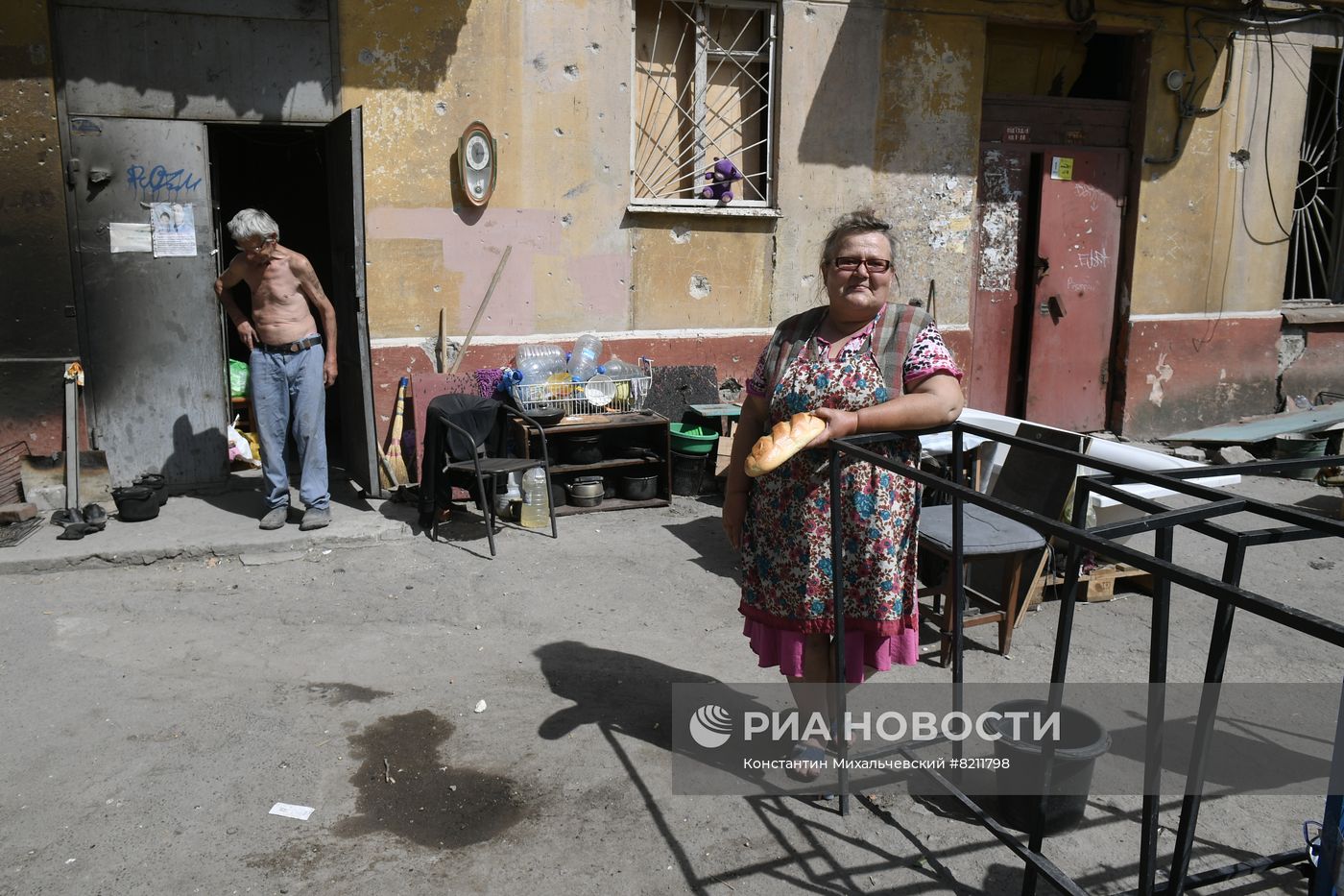 Мирная жизнь налаживается в Мариуполе