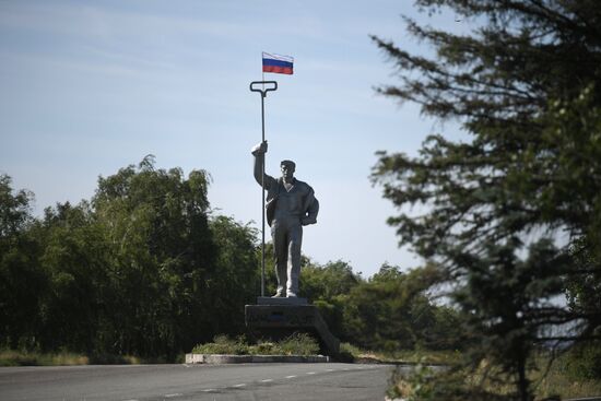 Мирная жизнь налаживается в Мариуполе