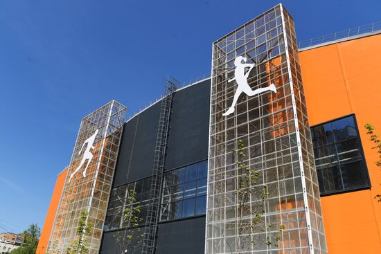 Строительство легкоатлетического манежа для школы Олимпийского резерва Москомспорта