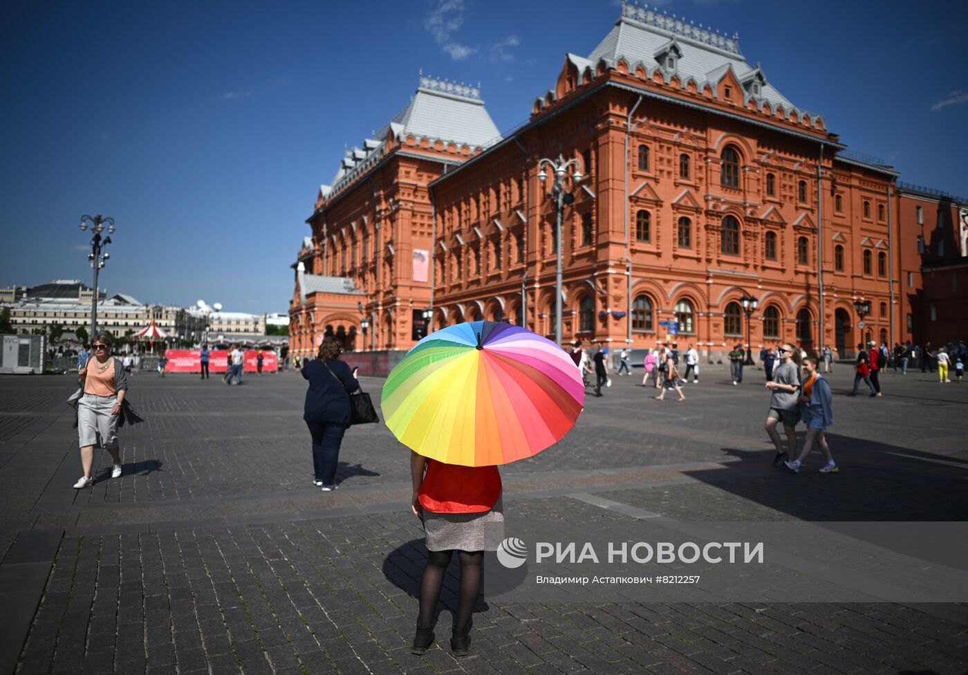 Тёплая погода в Москве