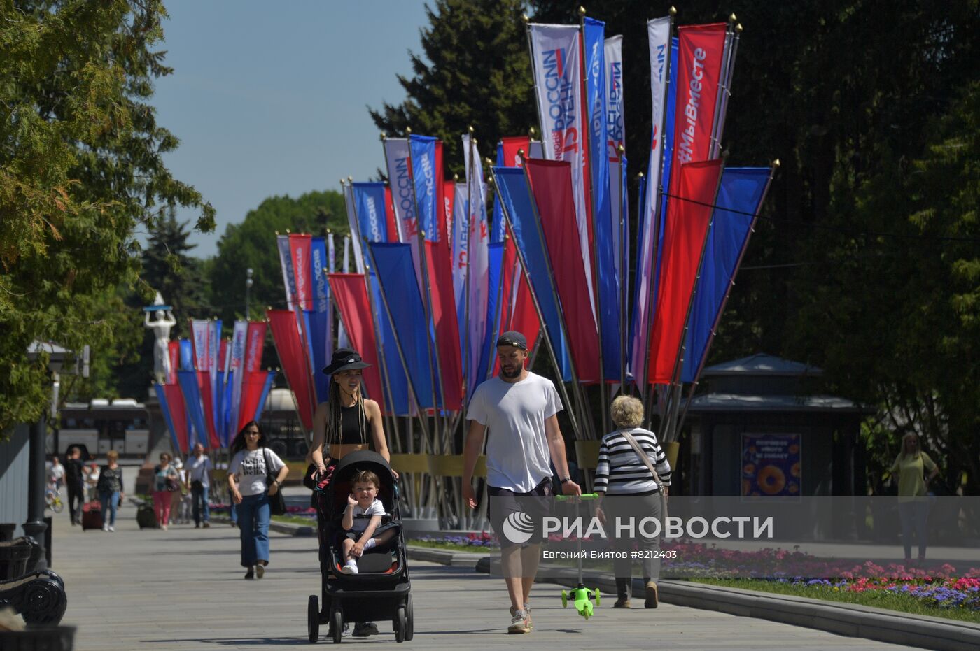 Подготовка к празднованию Дня России