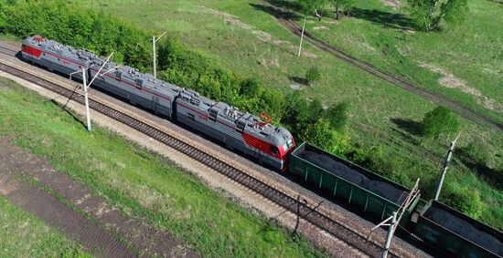 Поезда на Транссибирской железнодорожной магистрали в Красноярском крае