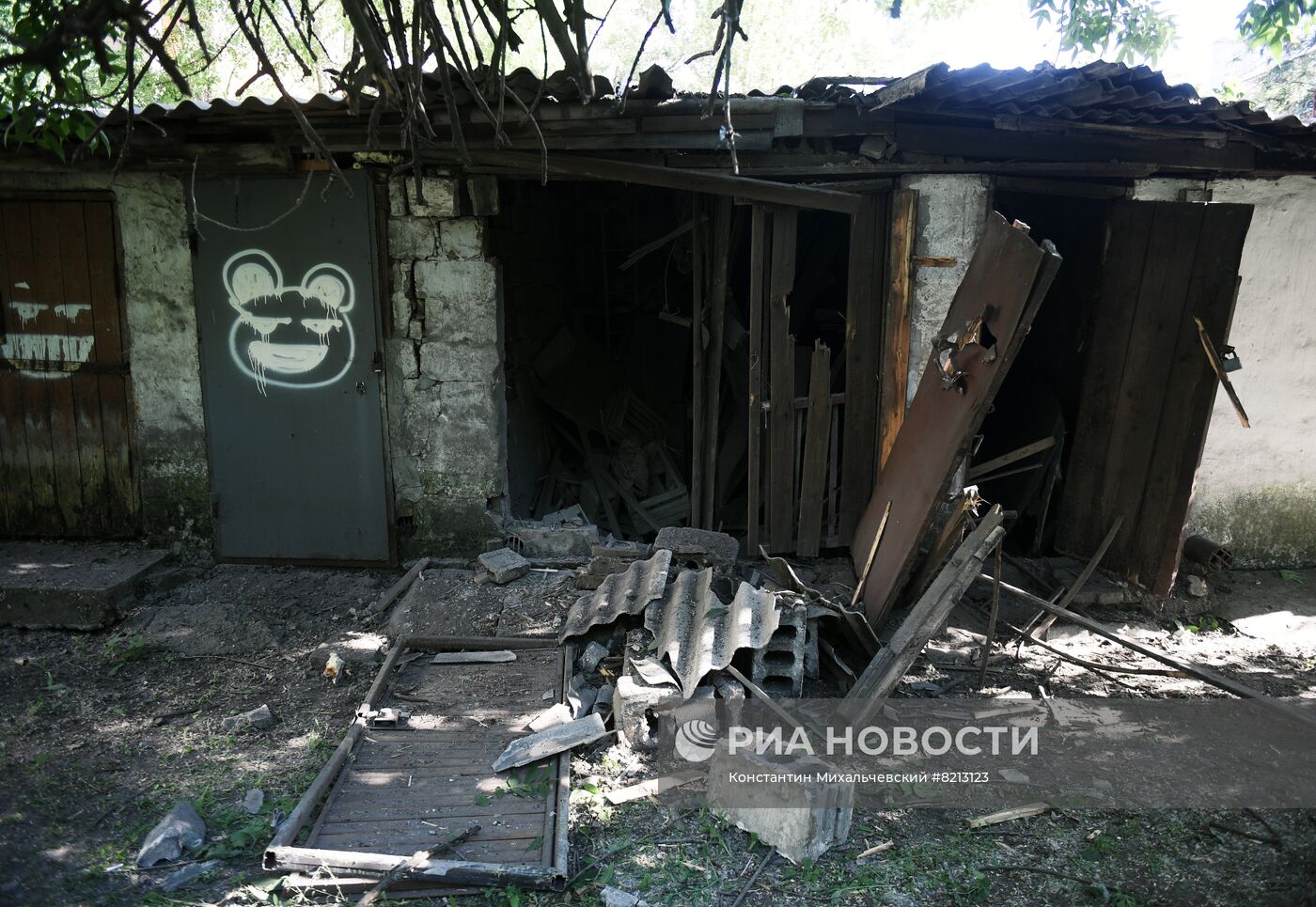 Украинские военные обстреляли центр Донецка