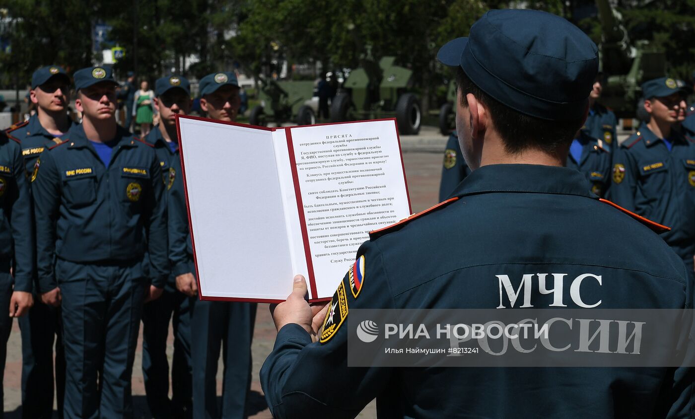 Церемония приведения к присяге сотрудников силовых ведомств в Красноярске