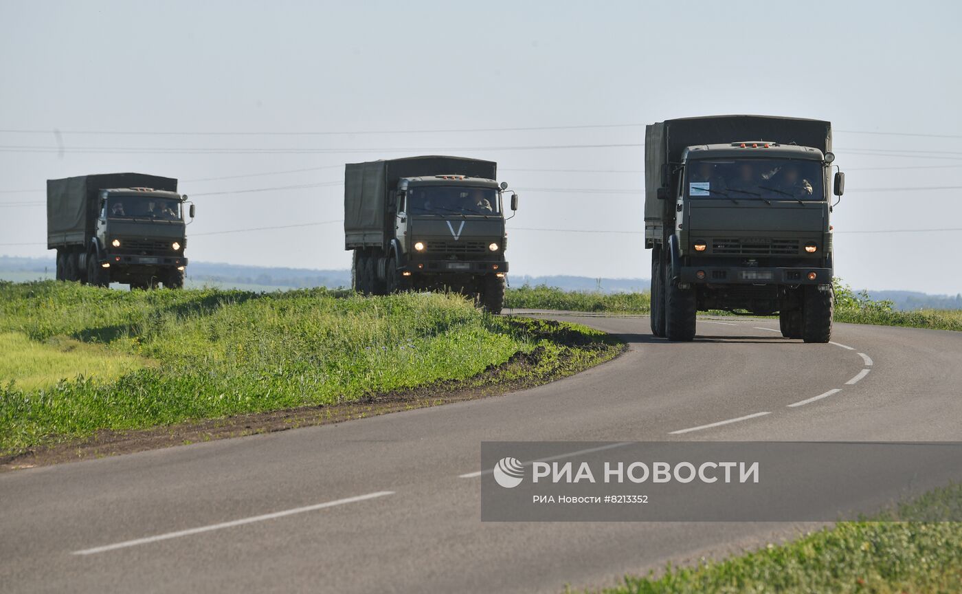 Российские военные отправили гуманитарную помощь в Харьковскую область