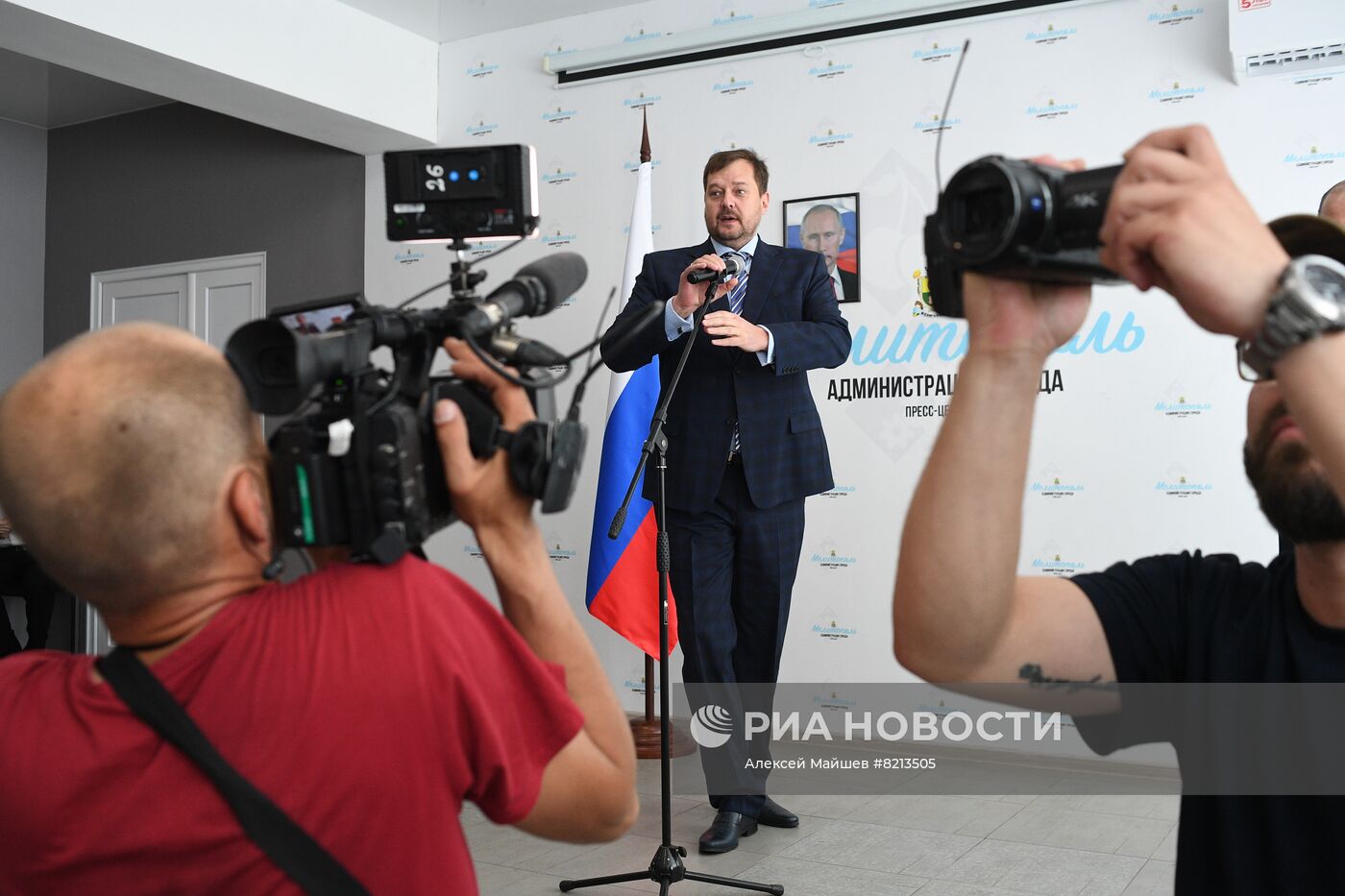 Первые российские паспорта выдали жителям Мелитополя