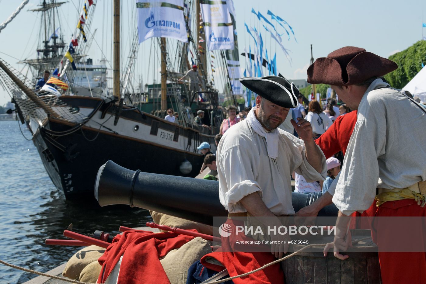 Реконструкция абордажной битвы в Санкт-Петербурге