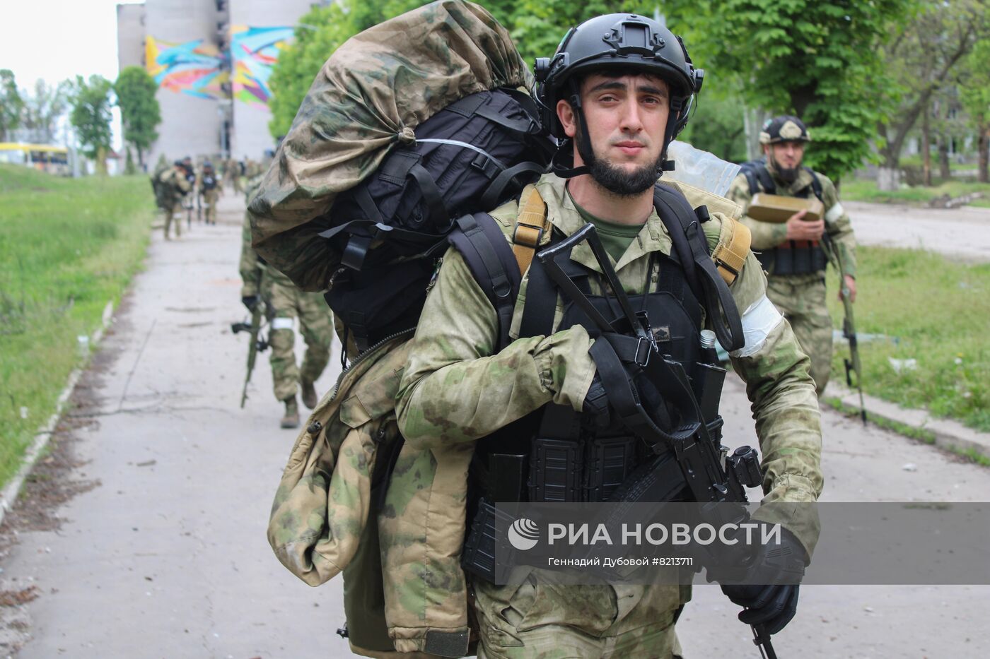 Бойцы чеченского спецназа на лисичанском направлении в ЛНР