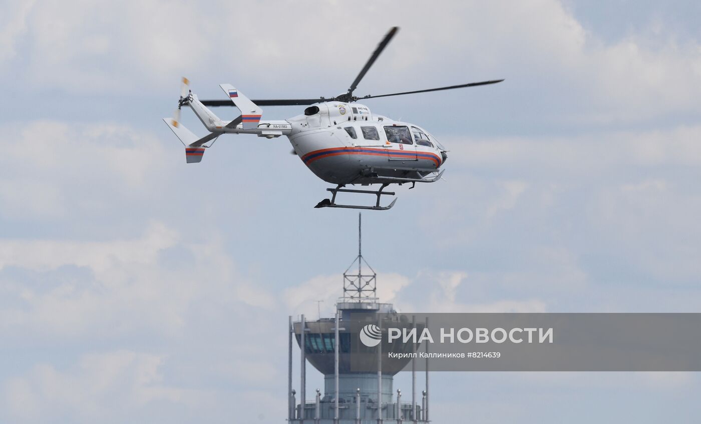 Вертолет санитарной авиации Московского авиацентра