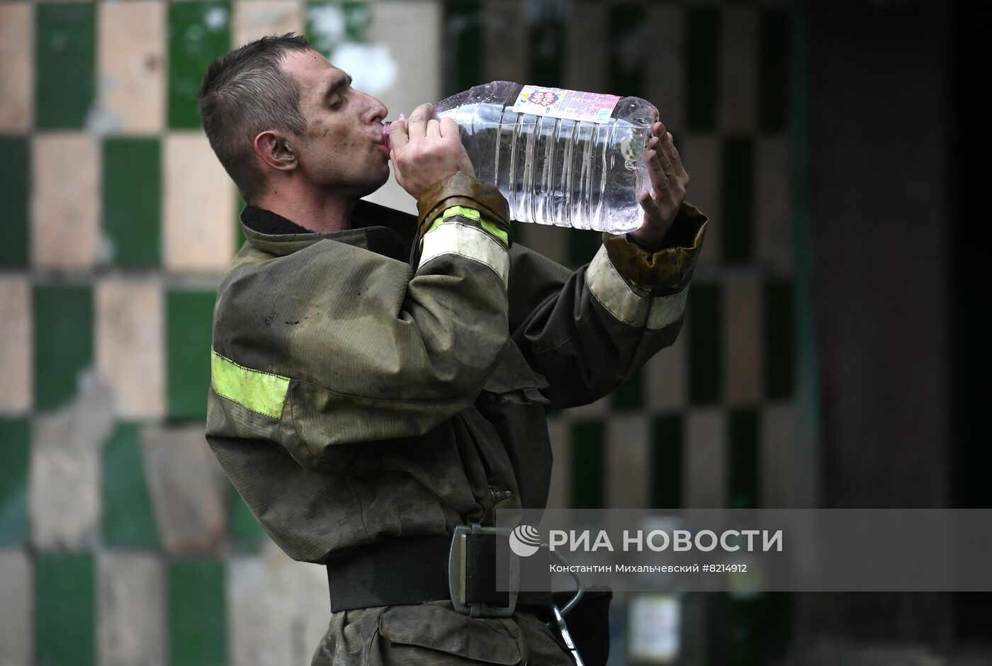 Несколько районов Донецка подверглись обстрелу