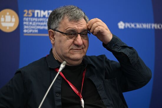 ПМЭФ-2022. Сессии