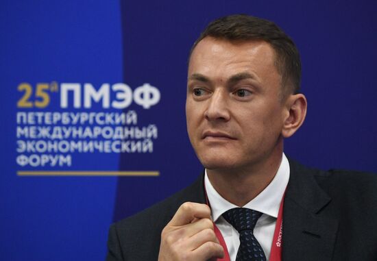 ПМЭФ-2022. Сессии 