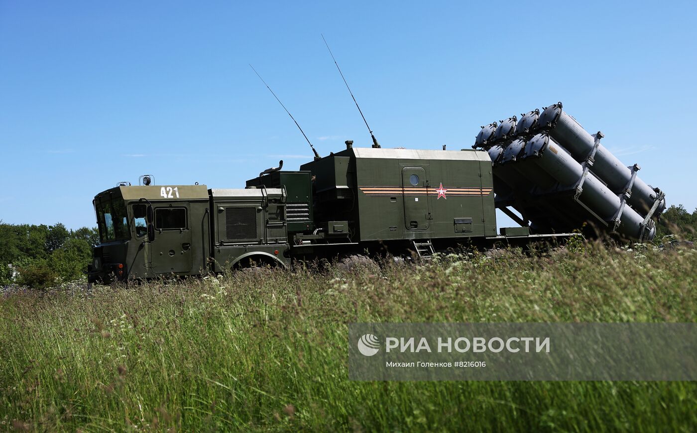 Учение ракетных войск с применением БРК "Бал" в Калининградской области