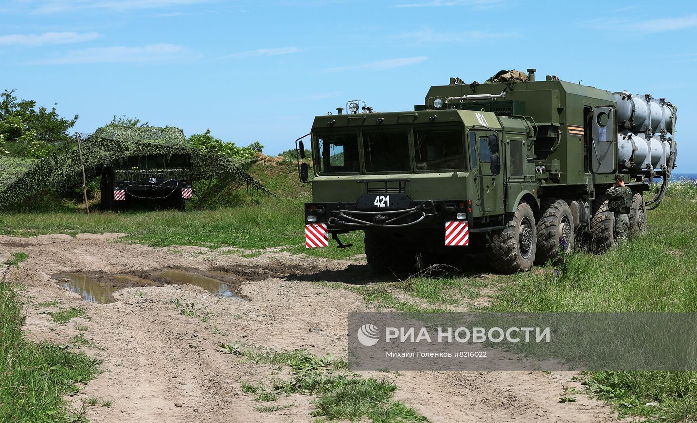 Учение ракетных войск с применением БРК "Бал" в Калининградской области