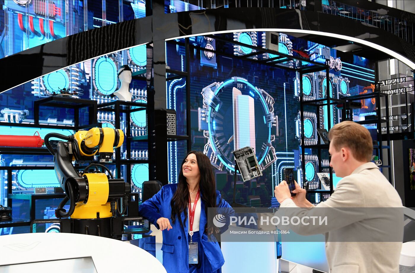 ПМЭФ-2022. Работа форума