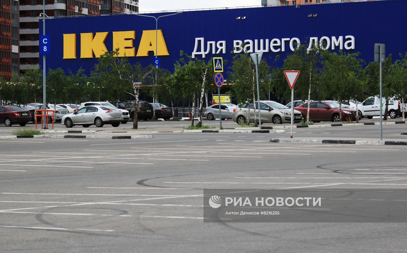 IKEA продает бизнес в России