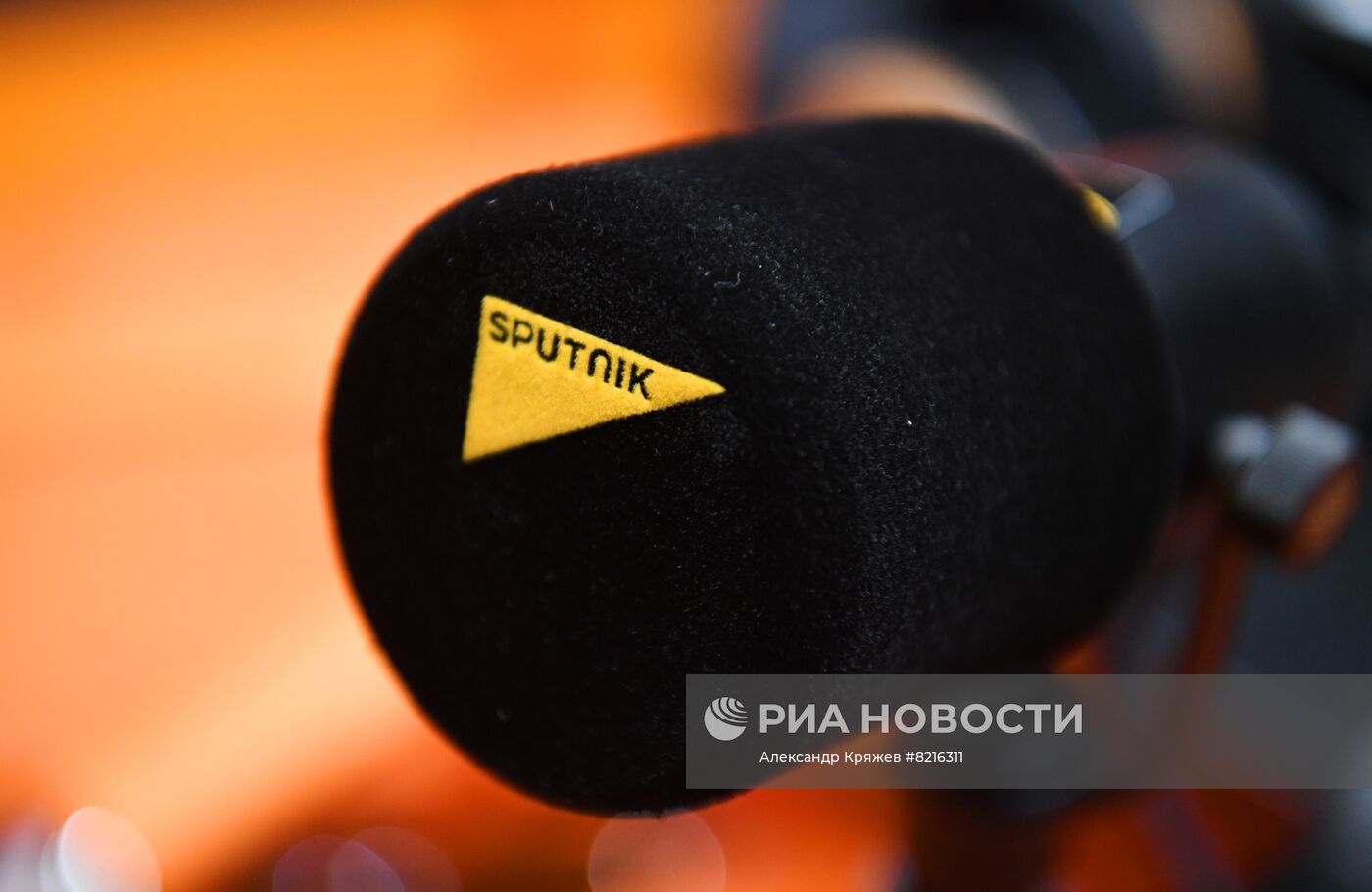 ПМЭФ-2022. Работа студии радио Sputnik