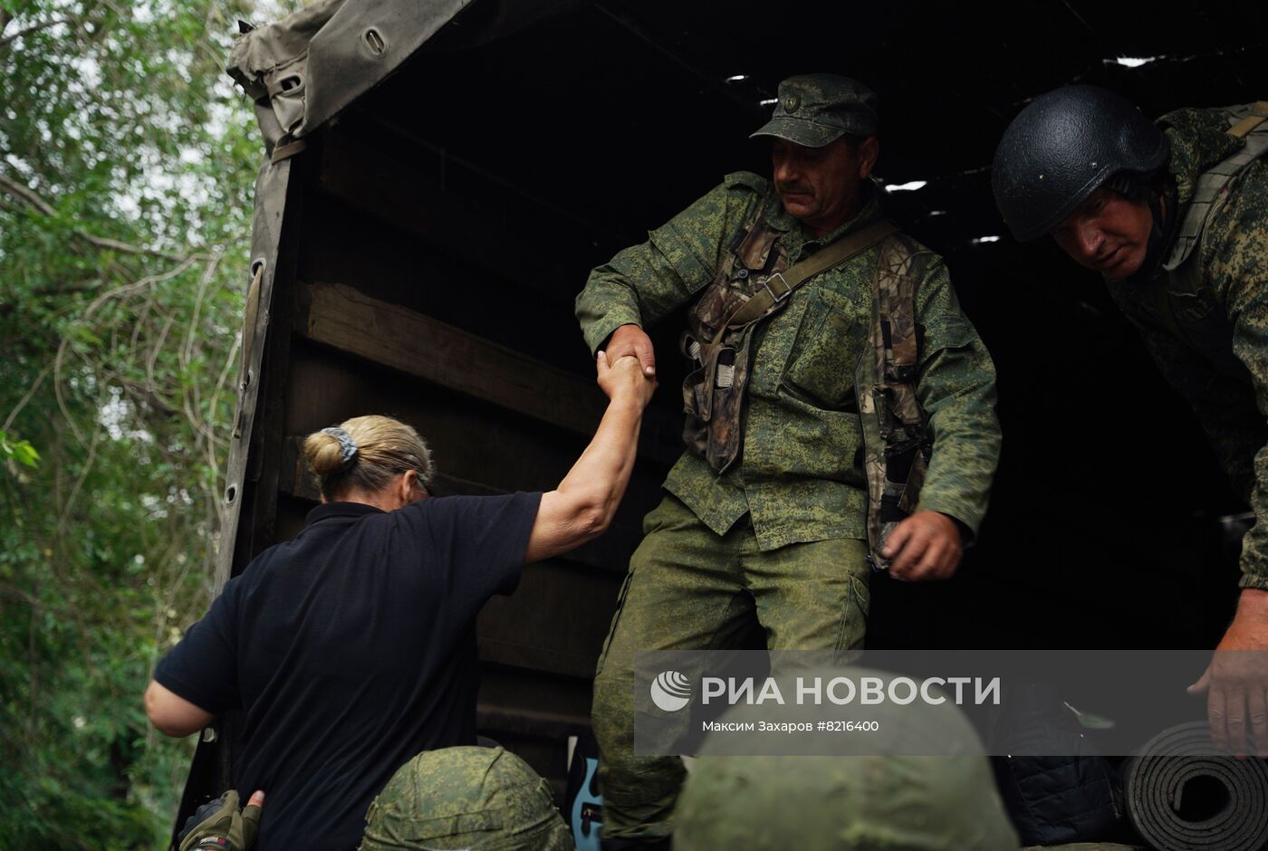 Эвакуация мирных жителей из Северодонецка в ЛНР