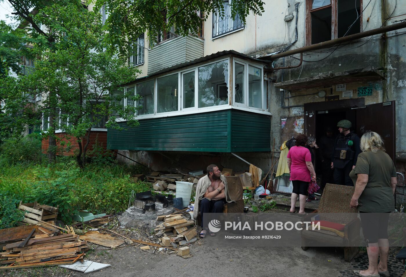 Эвакуация мирных жителей из Северодонецка в ЛНР