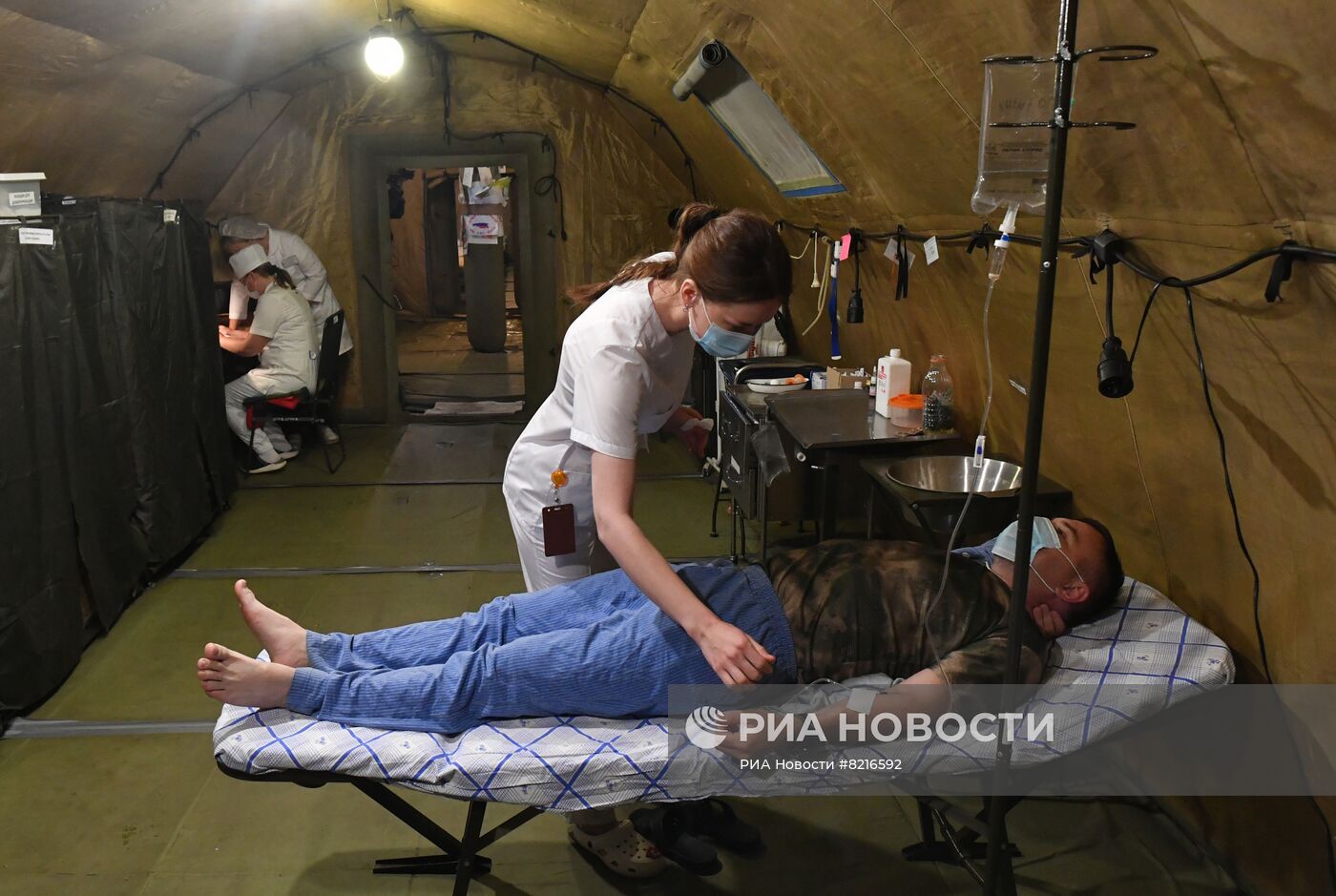 Работа полевого госпиталя в зоне спецоперации