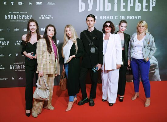 Премьера фильма "Бультерьер"