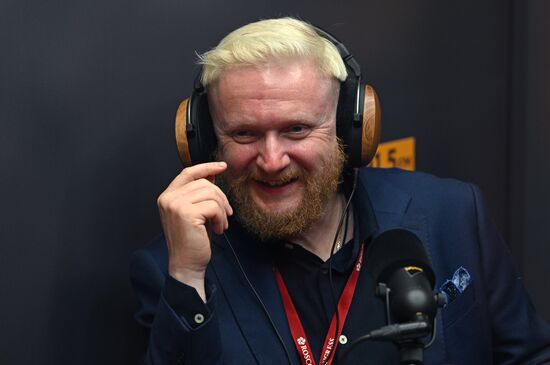 ПМЭФ-2022. Работа студии радио Sputnik