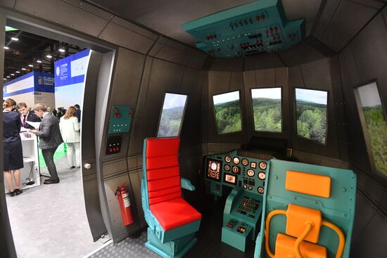 ПМЭФ-2022. Работа форума. День второй