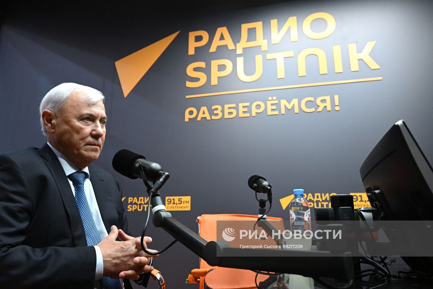 ПМЭФ-2022. Работа студии радио Sputnik