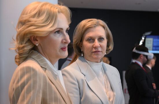 ПМЭФ-2022. Работа форума. День второй