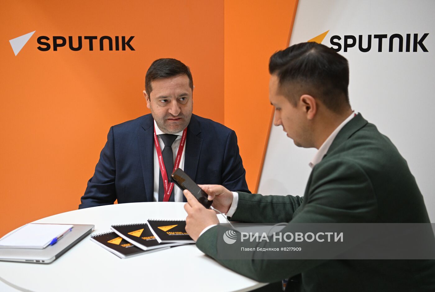 ПМЭФ-2022. Работа студии радио Sputnik  