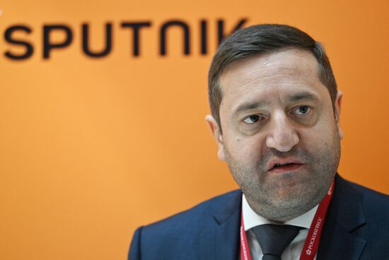 ПМЭФ-2022. Работа студии радио Sputnik  