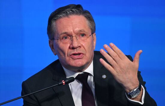 ПМЭФ-2022. Сессия. Экология для бизнеса или бизнес для экологии