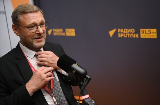 ПМЭФ-2022. Работа студии радио Sputnik  
