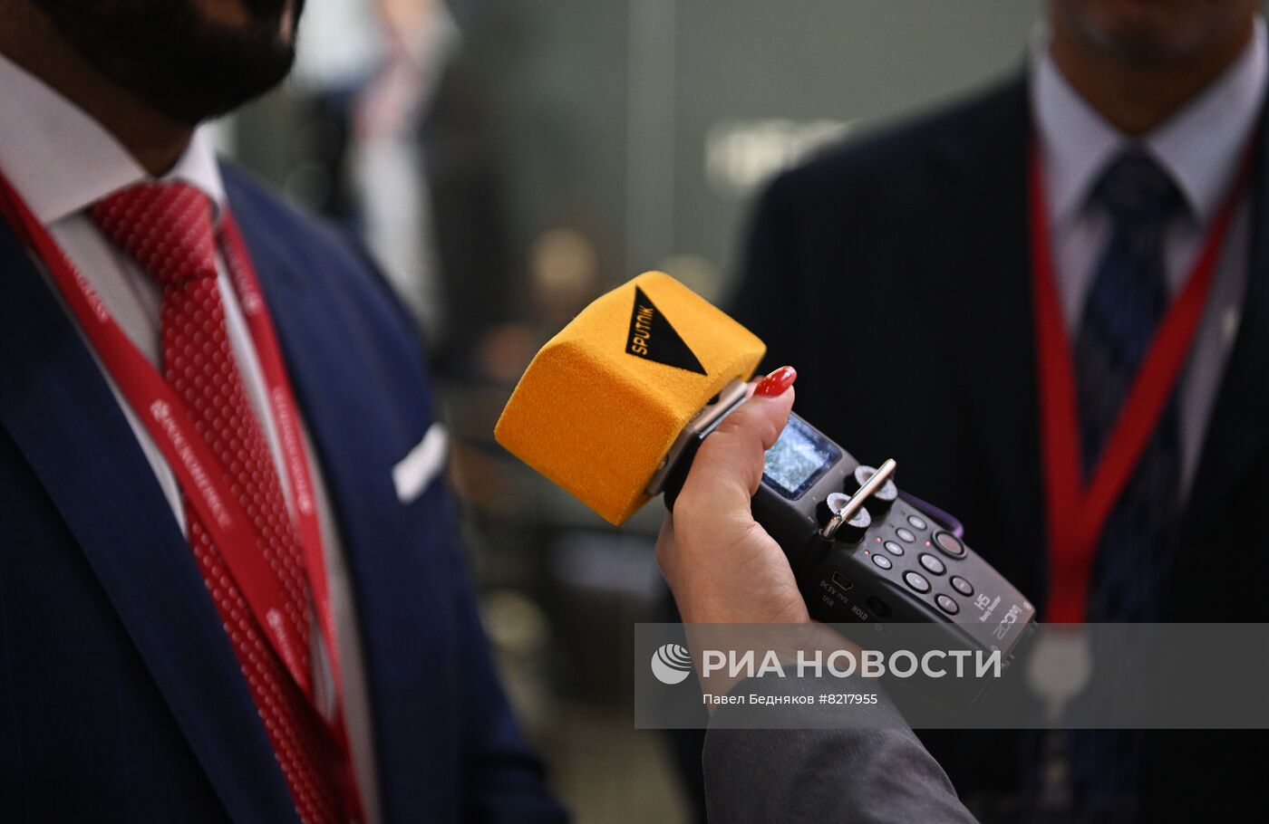 ПМЭФ-2022. Работа студии радио Sputnik  