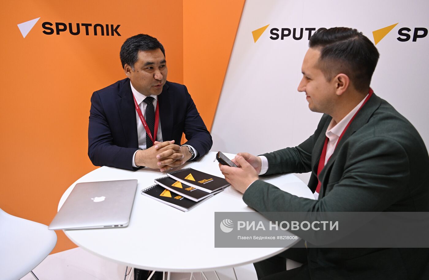 ПМЭФ-2022. Работа студии радио Sputnik  