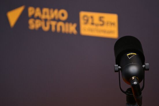 ПМЭФ-2022. Работа студии радио Sputnik  