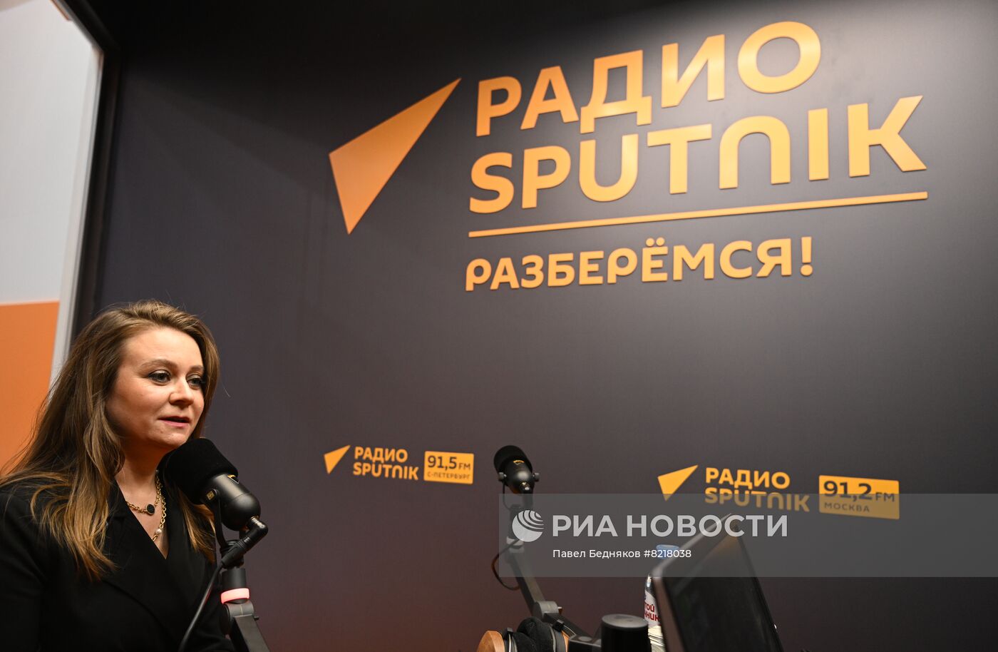 ПМЭФ-2022. Работа студии радио Sputnik  