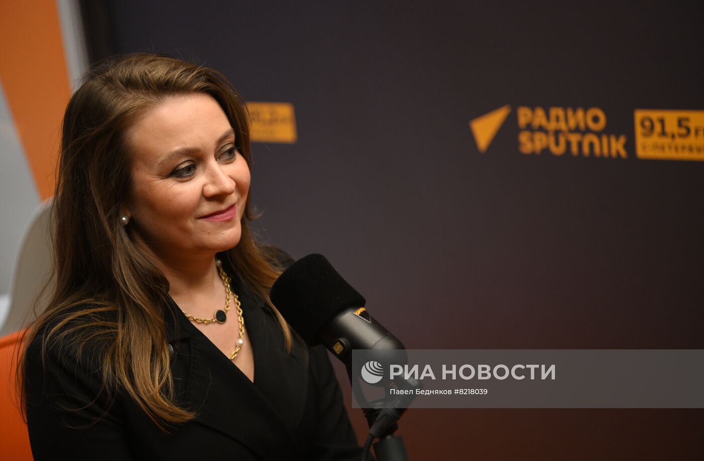 ПМЭФ-2022. Работа студии радио Sputnik