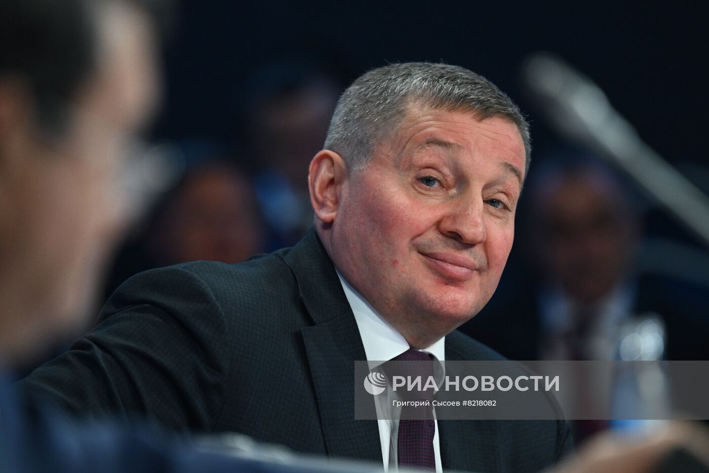 ПМЭФ-2022. Сессия. На пути к устойчивому будущему: "зеленая" альтернатива традиционному топливу