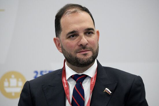 ПМЭФ-2022. Большие вызовы десятилетия науки и технологий