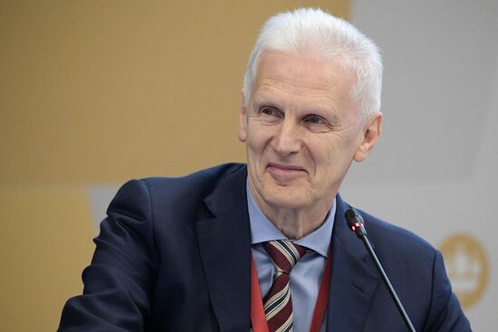 ПМЭФ-2022. Большие вызовы десятилетия науки и технологий