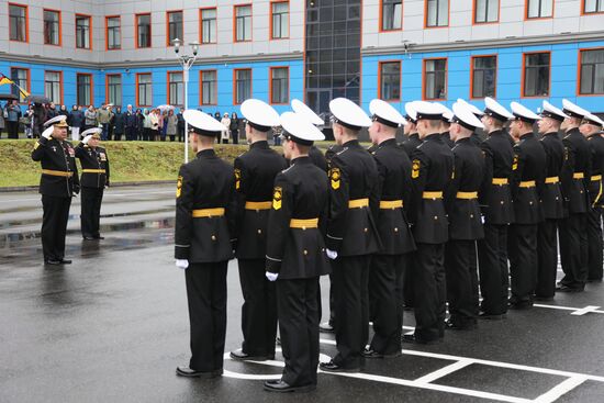 Первый выпуск курсантов в мурманском филиале Нахимовского военно-морского училища