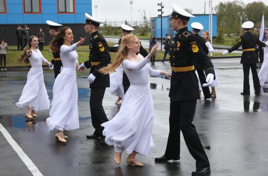 Первый выпуск курсантов в мурманском филиале Нахимовского военно-морского училища