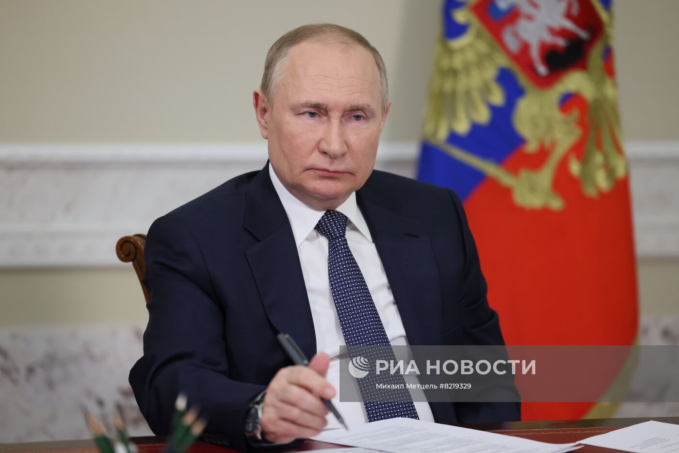 Президент РФ В. Путин принял участие в открытии объектов здравоохранения