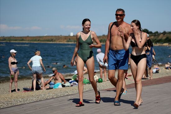Отдых на побережье Азовского моря