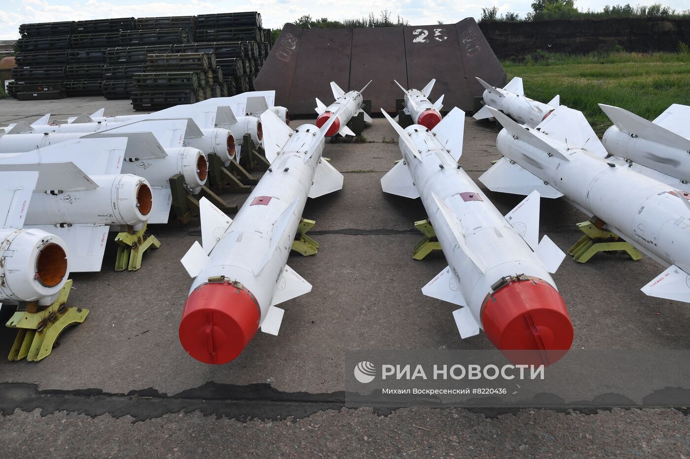 Самолеты-бомбардировщики Су-34 в зоне спецоперации